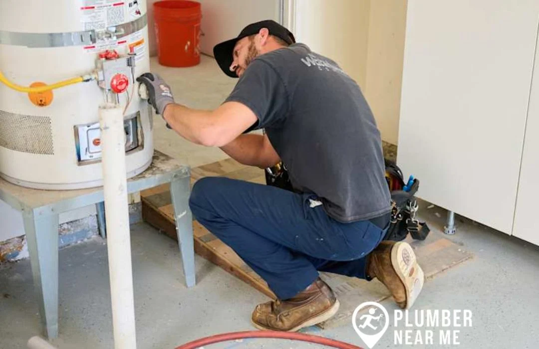 Average Price to Hire a Water Heater Plumber 