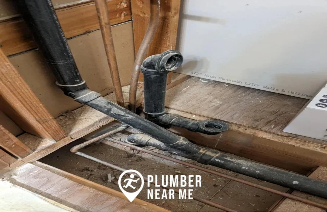 Deciding Whether and How Much to Tip Your Plumber