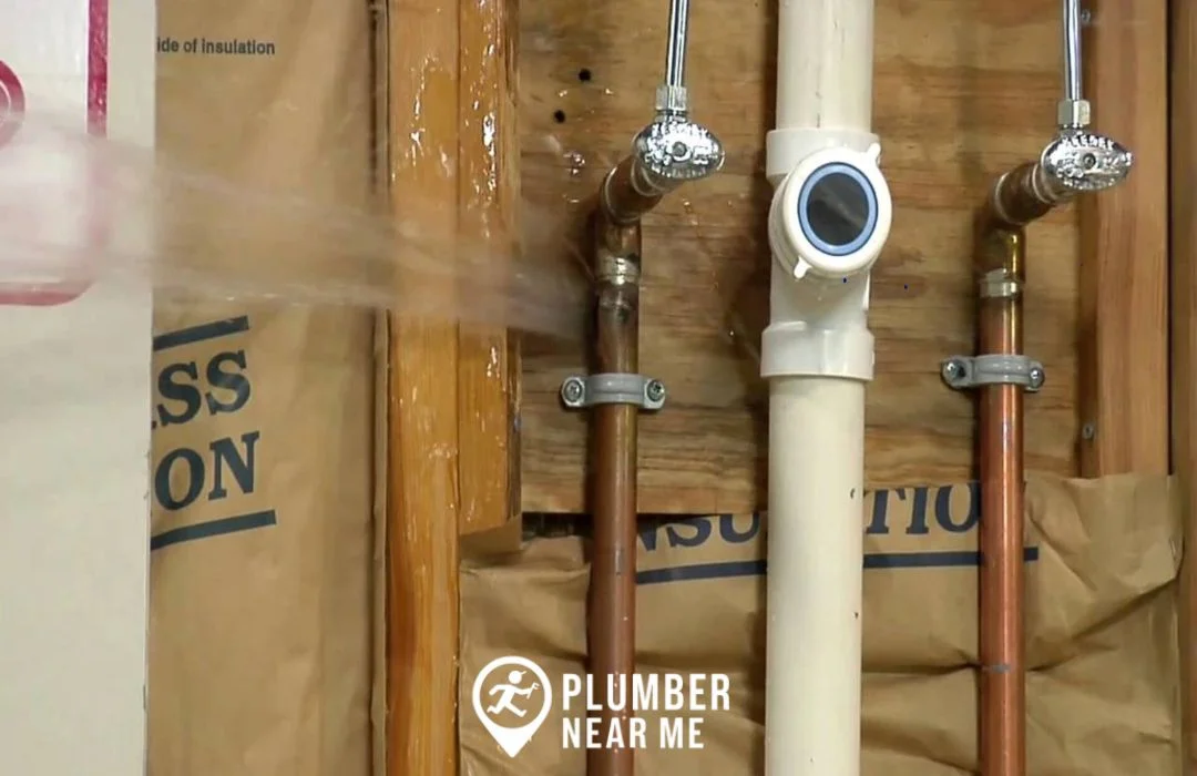 How To Handle A Burst Pipe And Find A Plumber