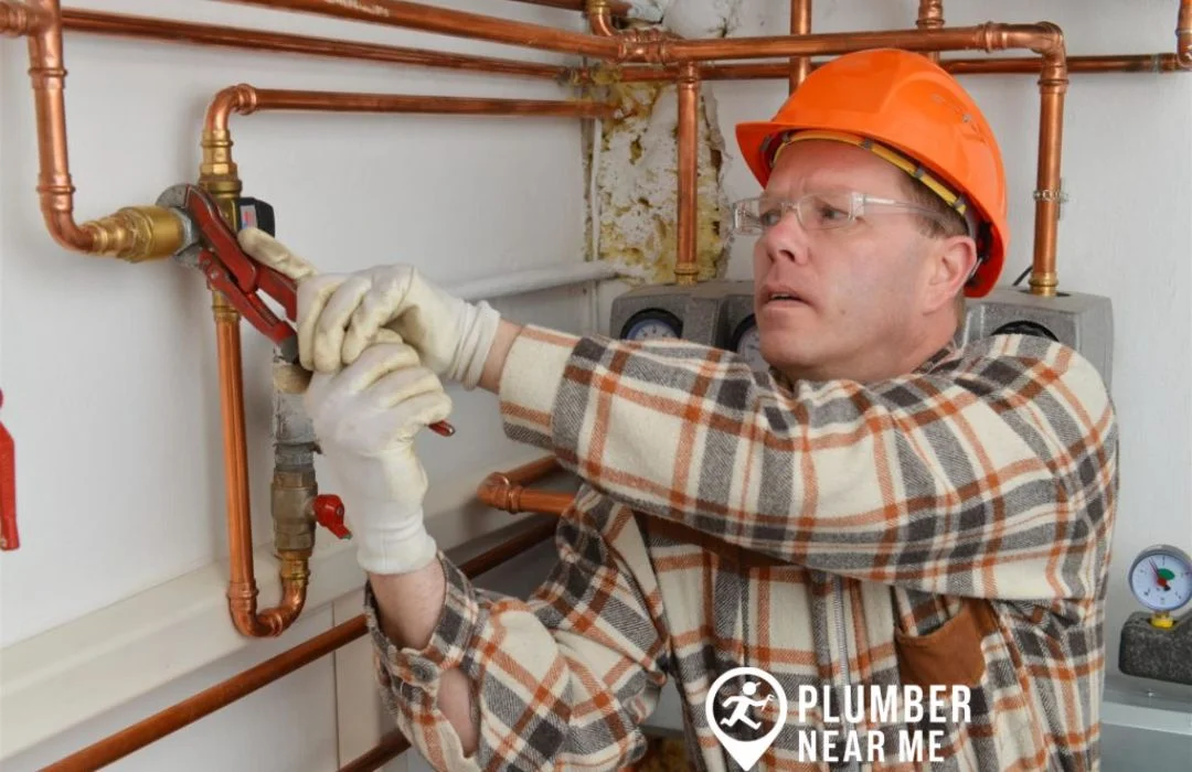 Professional Plumbers Can Usually Repair and Thaw Frozen Pipes 